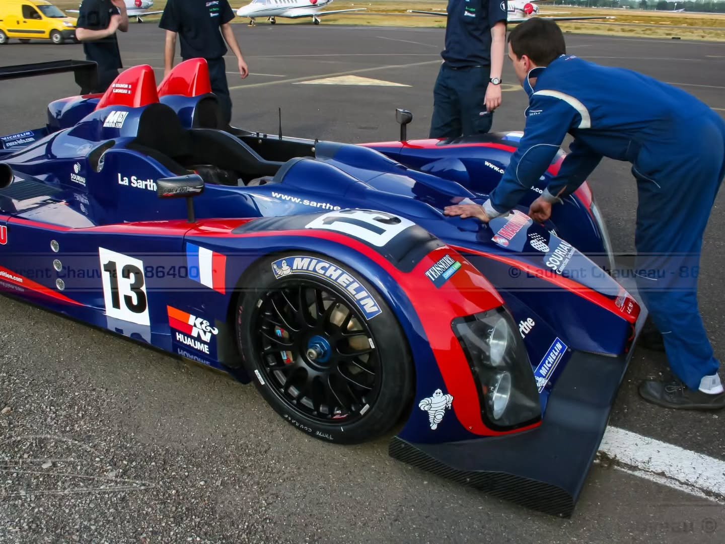 Courage prototype number 13 at Le Mans in 2007